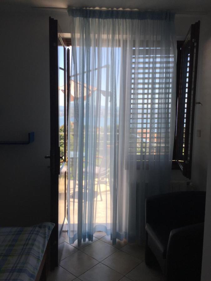 Vacation Home Lucija Slatina  Екстер'єр фото
