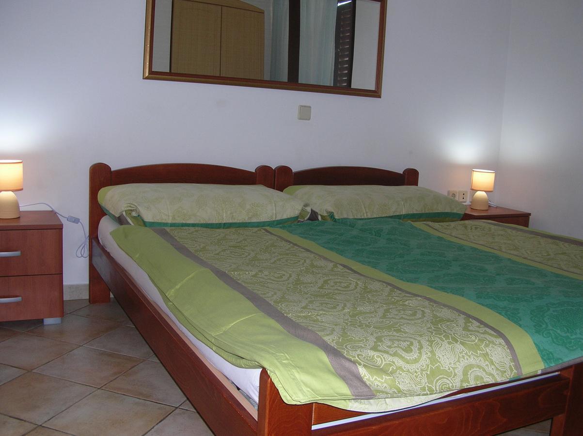 Vacation Home Lucija Slatina  Екстер'єр фото