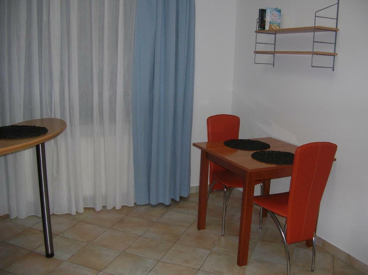 Vacation Home Lucija Slatina  Екстер'єр фото